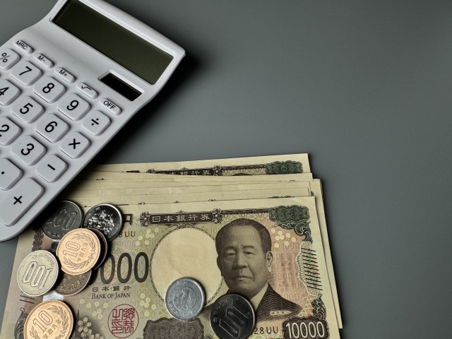 節約とお金計算のイメージ画像
