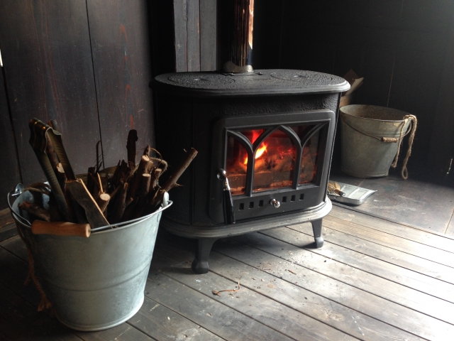 薪ストーブ